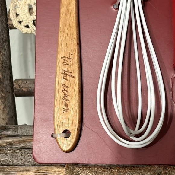 NEW IN PACKAGING! RAE DUNN 3 PIECE MINI BAKING SET: SPATULA, WHISK & ROLLING PIN - Picture 5 of 7